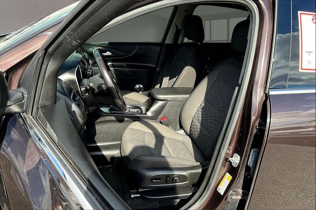 used 2020 Chevrolet Equinox car, priced at $15,668