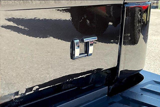 used 2018 Chevrolet Silverado 1500 car, priced at $27,386