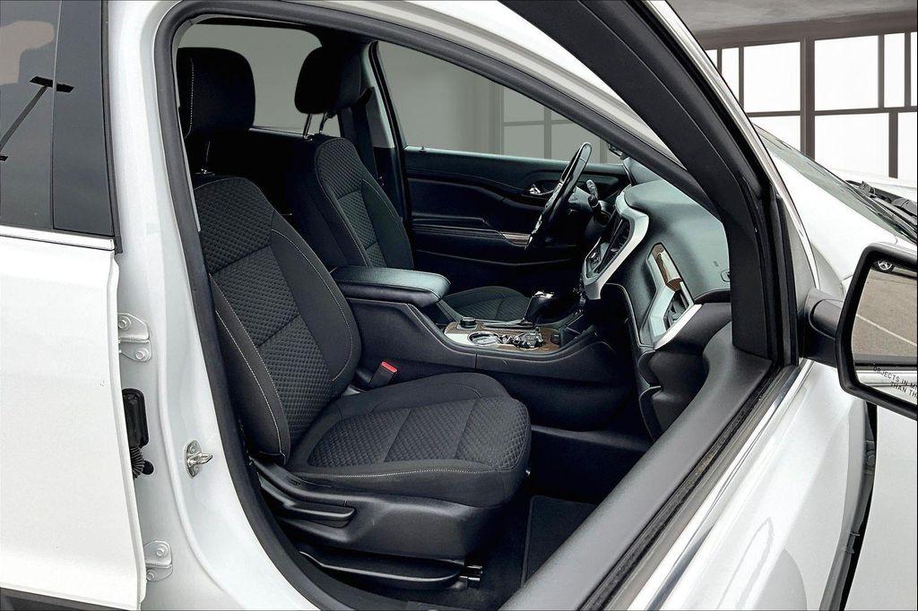 used 2019 GMC Acadia car, priced at $18,695