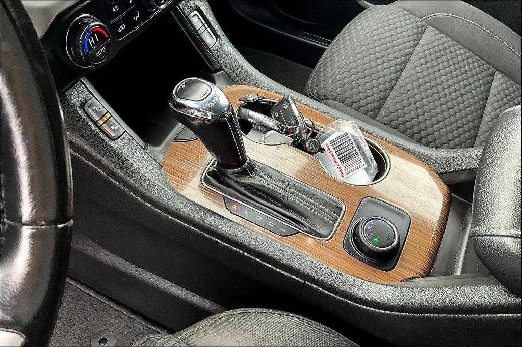 used 2019 GMC Acadia car, priced at $18,695