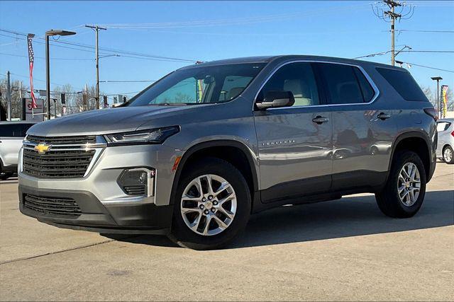 used 2023 Chevrolet Traverse car, priced at $25,747