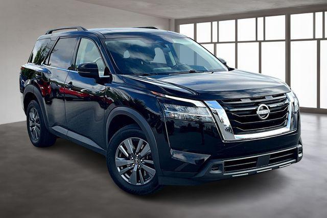 used 2022 Nissan Pathfinder car, priced at $24,309