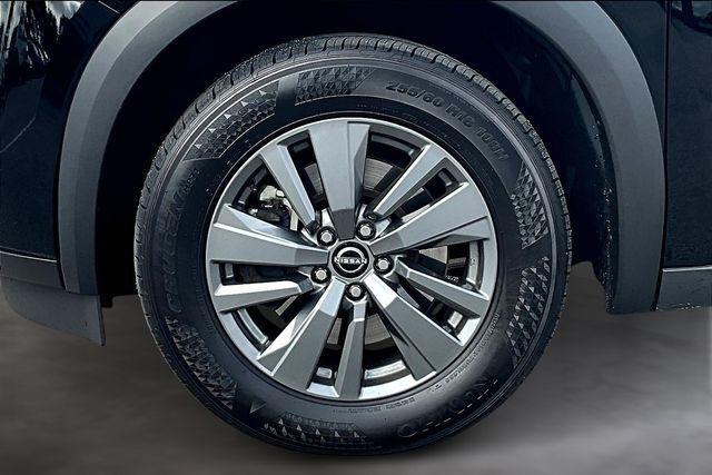 used 2022 Nissan Pathfinder car, priced at $24,309