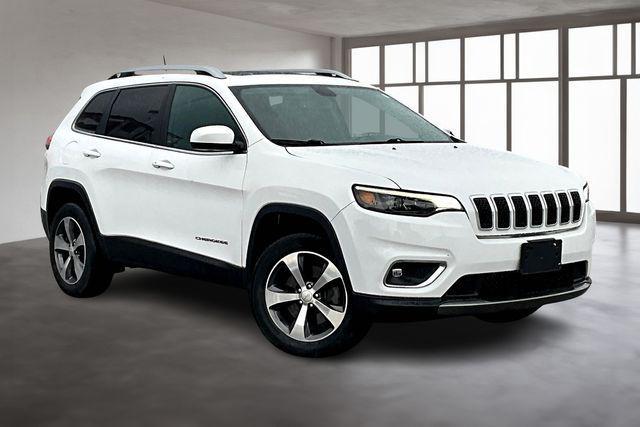used 2020 Jeep Cherokee car, priced at $19,489