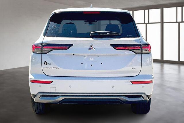 new 2025 Mitsubishi Outlander car, priced at $38,625