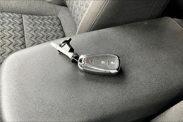 used 2022 Chevrolet Equinox car, priced at $18,485