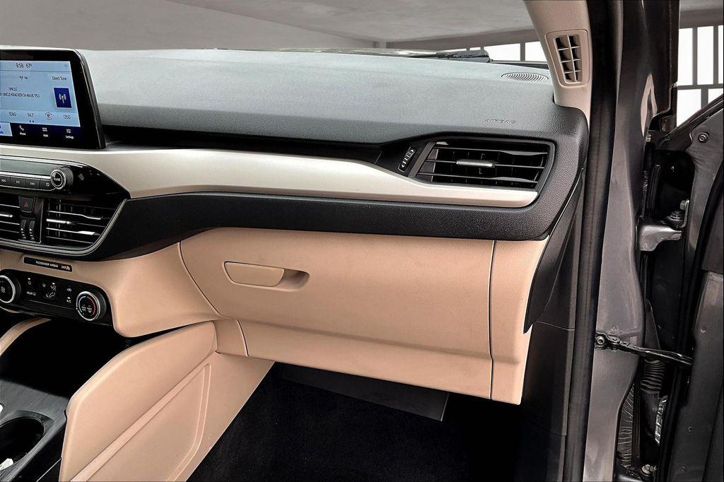 used 2022 Ford Escape car, priced at $17,225