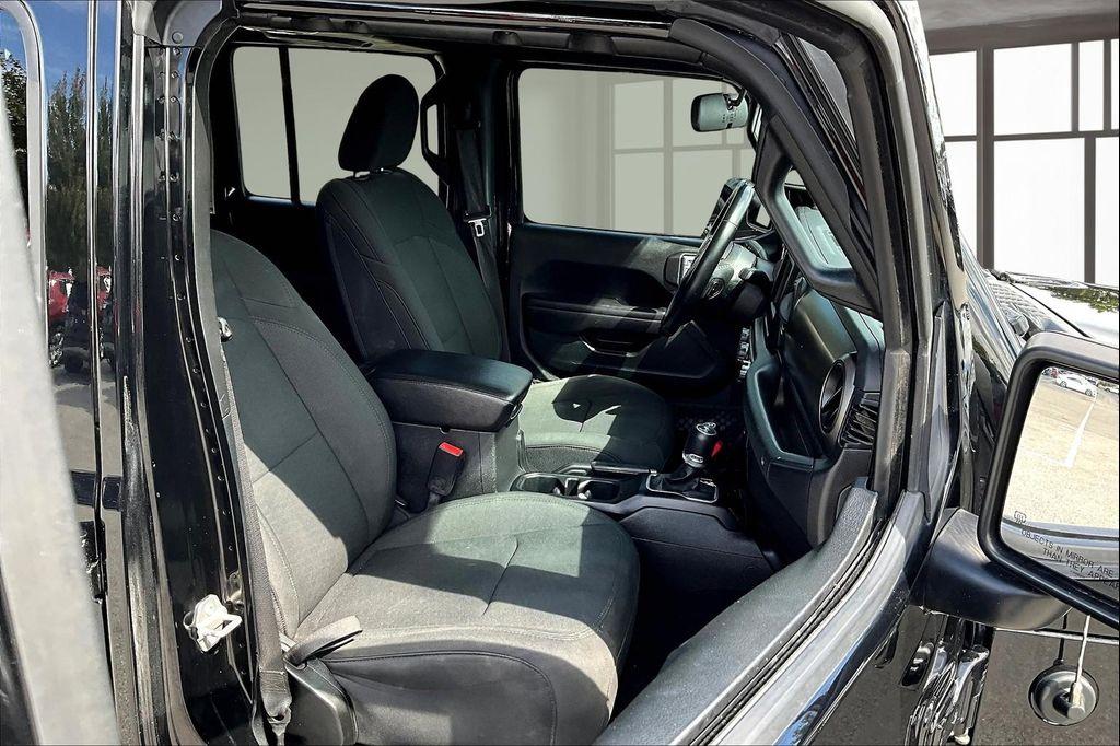 used 2021 Jeep Wrangler Unlimited car, priced at $27,827