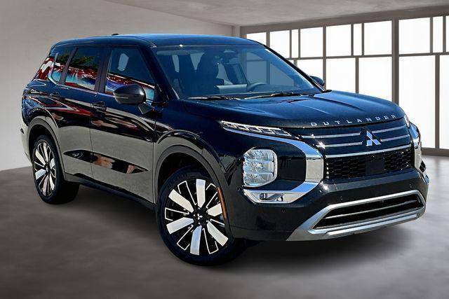 new 2025 Mitsubishi Outlander car, priced at $40,420