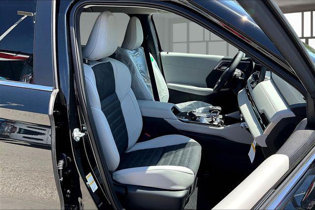 new 2025 Mitsubishi Outlander car, priced at $36,730
