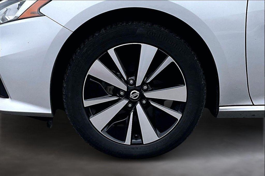 used 2022 Nissan Altima car, priced at $22,001