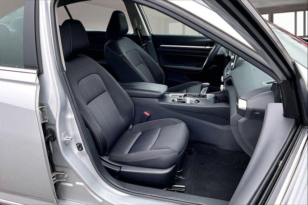 used 2022 Nissan Altima car, priced at $22,001