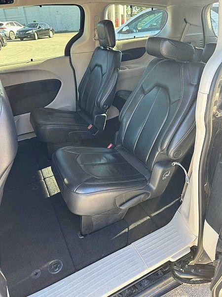 used 2022 Chrysler Pacifica car, priced at $22,604