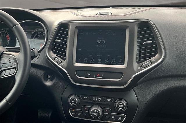 used 2020 Jeep Cherokee car, priced at $20,568