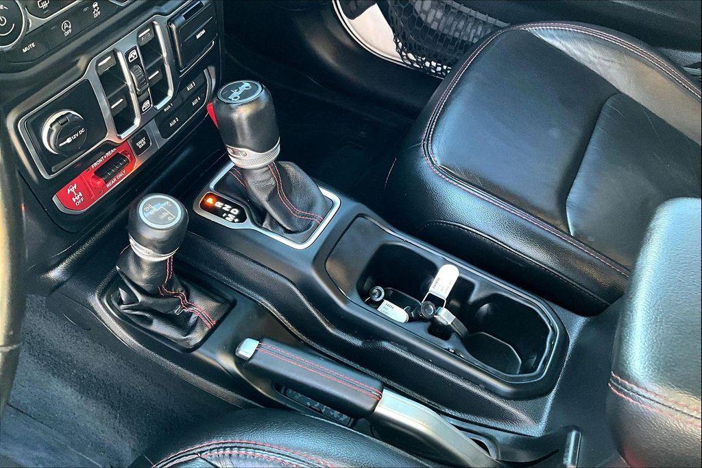 used 2019 Jeep Wrangler Unlimited car, priced at $32,258