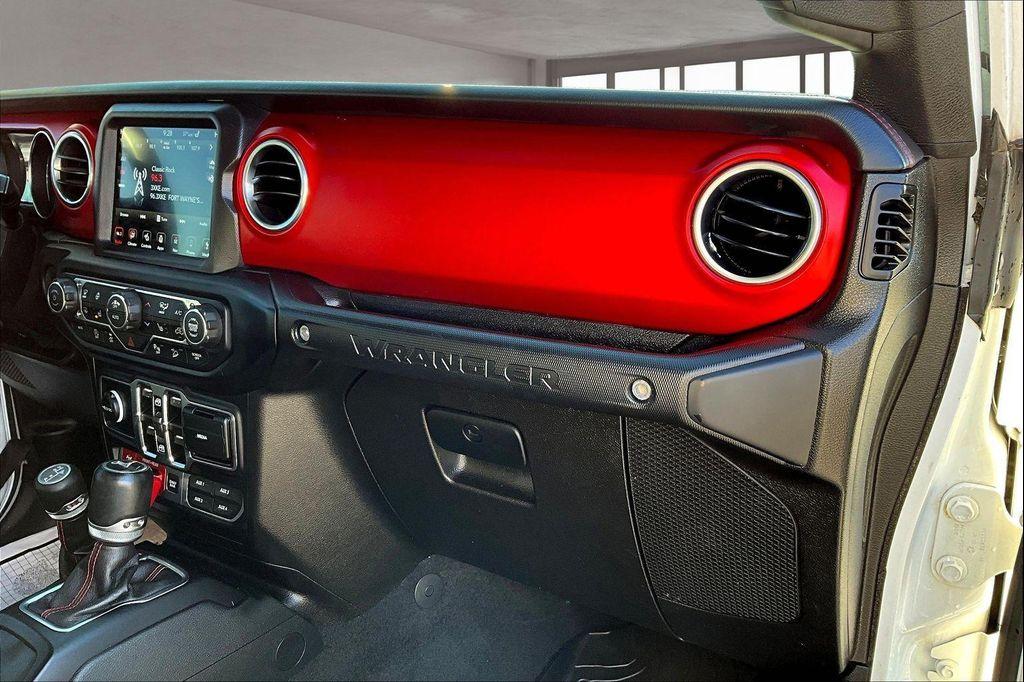 used 2019 Jeep Wrangler Unlimited car, priced at $32,258