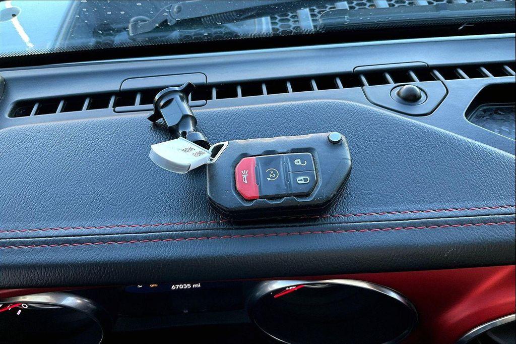 used 2019 Jeep Wrangler Unlimited car, priced at $32,258