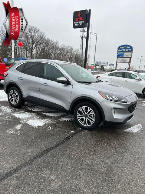 used 2022 Ford Escape car, priced at $19,996