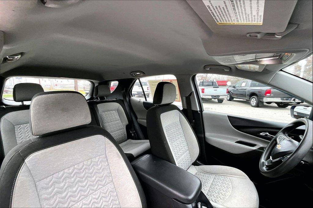 used 2024 Chevrolet Equinox car, priced at $19,081