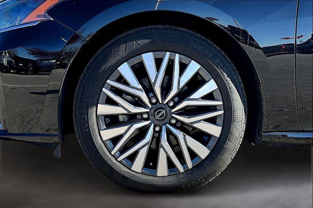 used 2024 Nissan Altima car, priced at $21,593