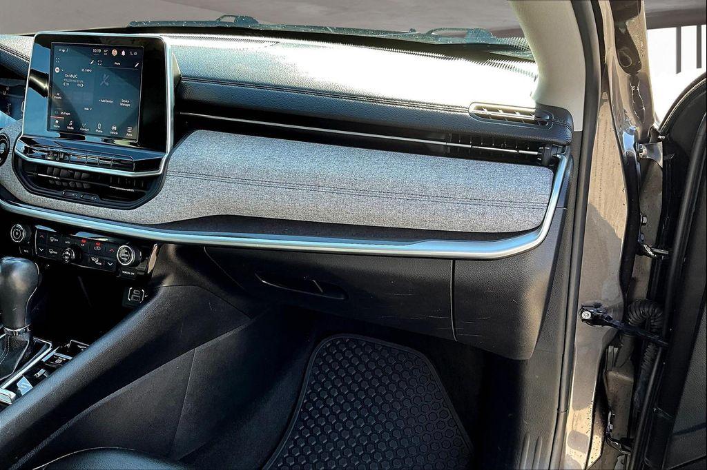 used 2022 Jeep Compass car, priced at $19,428