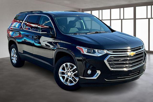 used 2021 Chevrolet Traverse car, priced at $26,078