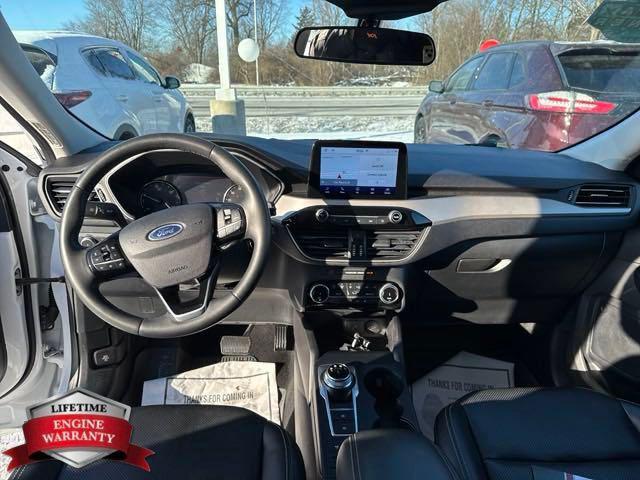 used 2022 Ford Escape car, priced at $20,256