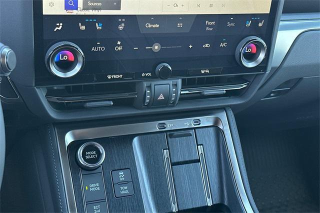 new 2025 Lexus GX 550 car, priced at $85,528
