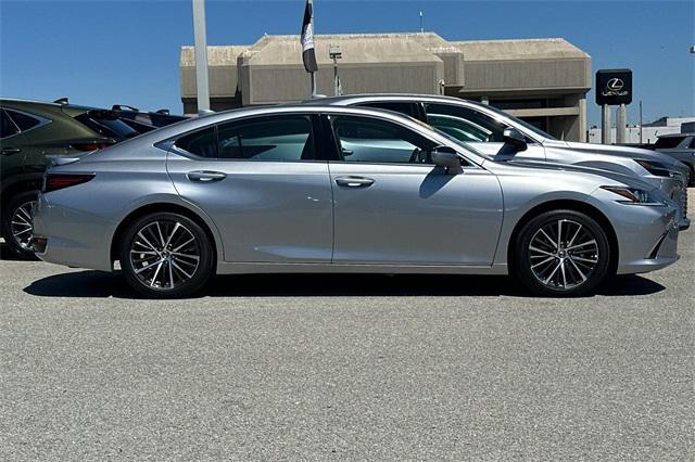 used 2024 Lexus ES 300h car, priced at $42,422