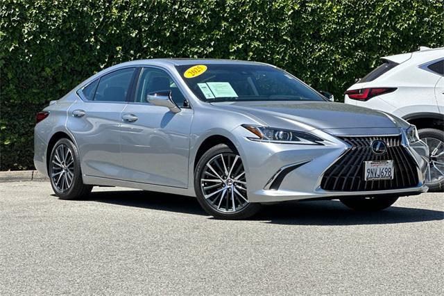 used 2024 Lexus ES 300h car, priced at $42,422
