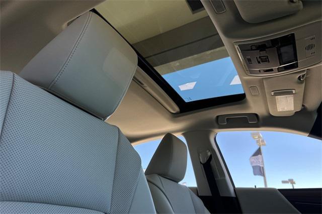 new 2025 Lexus ES 300h car, priced at $50,944