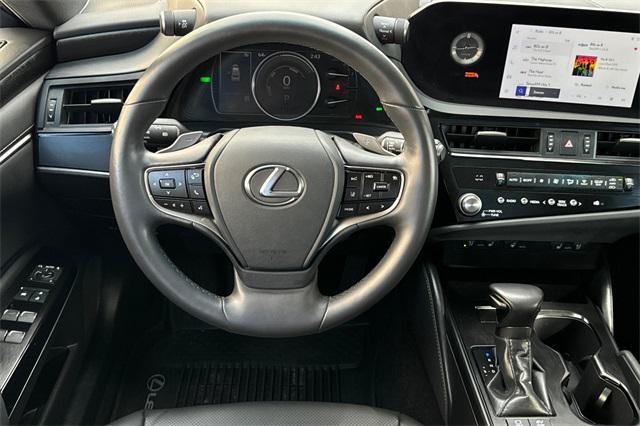 used 2025 Lexus ES 300h car, priced at $43,953