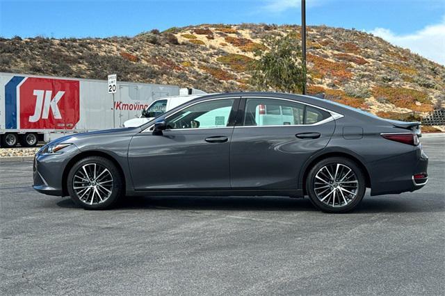 used 2025 Lexus ES 300h car, priced at $43,953