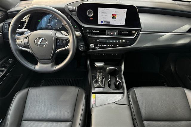 used 2025 Lexus ES 300h car, priced at $43,953