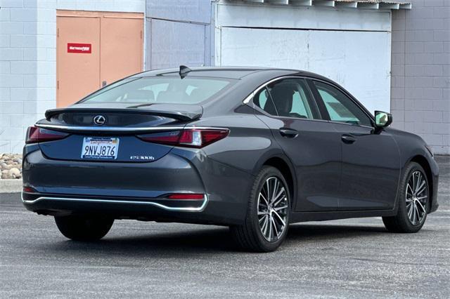 used 2025 Lexus ES 300h car, priced at $43,953