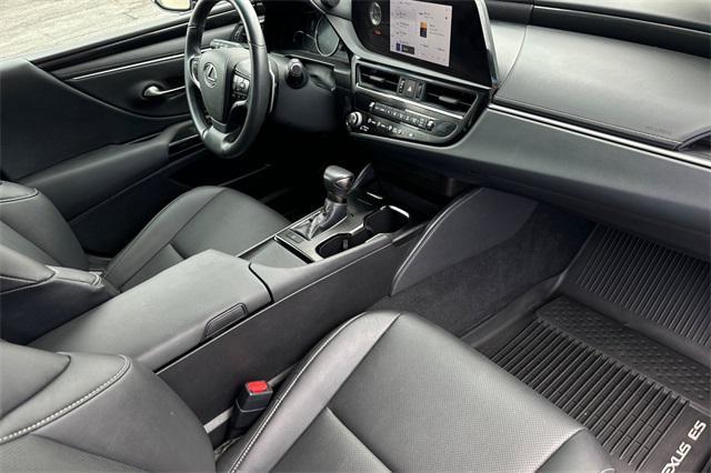 used 2025 Lexus ES 350 car, priced at $41,878