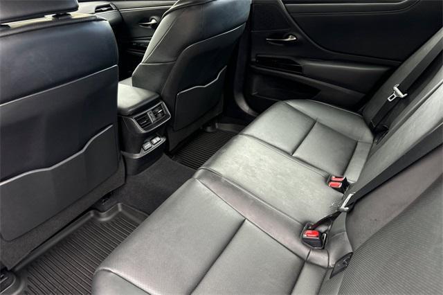 used 2025 Lexus ES 350 car, priced at $41,878