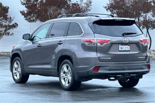 used 2015 Toyota Highlander car, priced at $18,989
