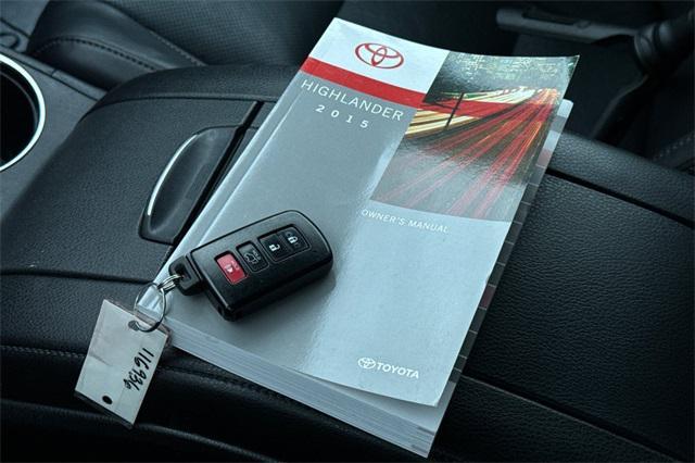 used 2015 Toyota Highlander car, priced at $18,989