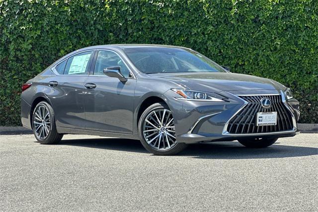 new 2025 Lexus ES 350 car, priced at $48,219
