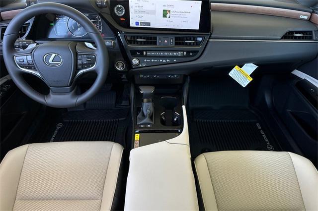 new 2025 Lexus ES 300h car, priced at $50,894