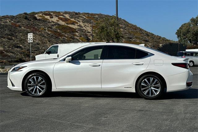 used 2021 Lexus ES 300h car, priced at $31,799