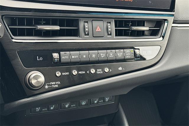new 2025 Lexus ES 350 car, priced at $54,759