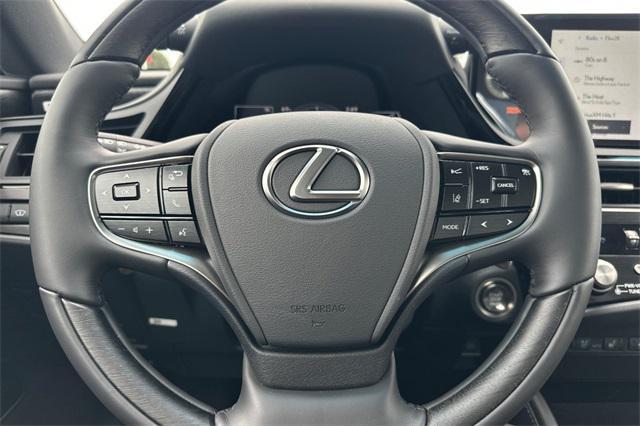 new 2025 Lexus ES 350 car, priced at $54,759