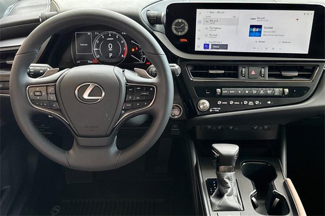 new 2025 Lexus ES 350 car, priced at $49,930