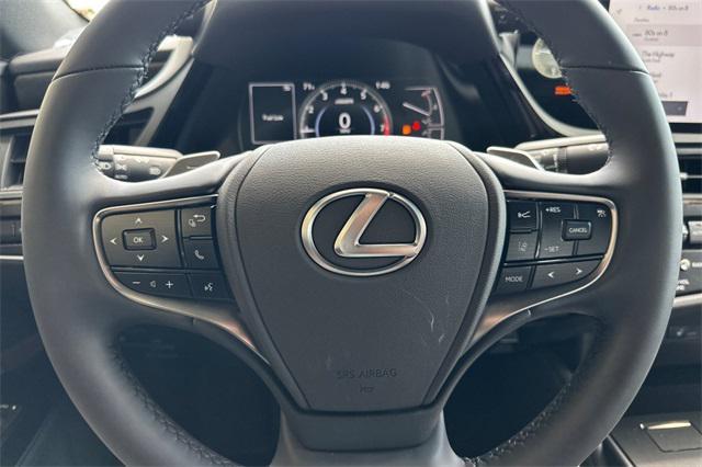 new 2025 Lexus ES 350 car, priced at $49,930