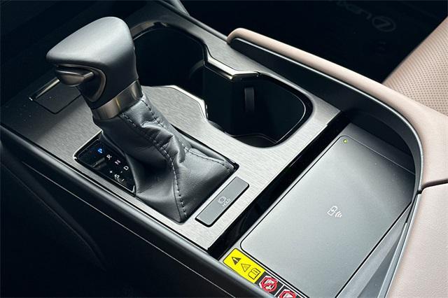 new 2025 Lexus ES 350 car, priced at $49,930