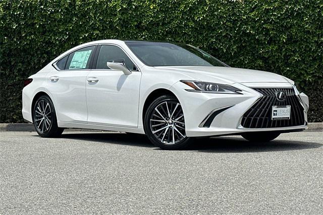 new 2025 Lexus ES 350 car, priced at $49,930