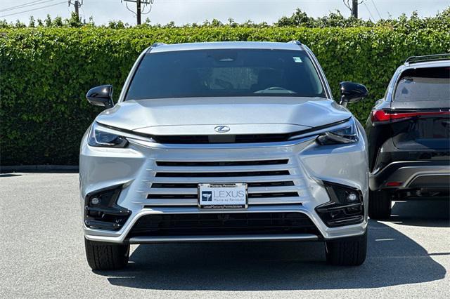 new 2025 Lexus TX 500h car, priced at $76,198