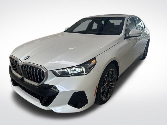 new 2024 BMW 530 car